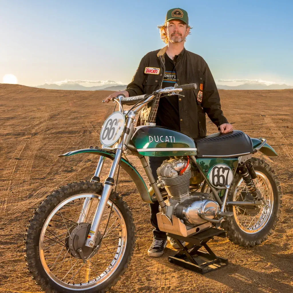 1971 Ducati 450 R/T Desmo: Jason Chinnock