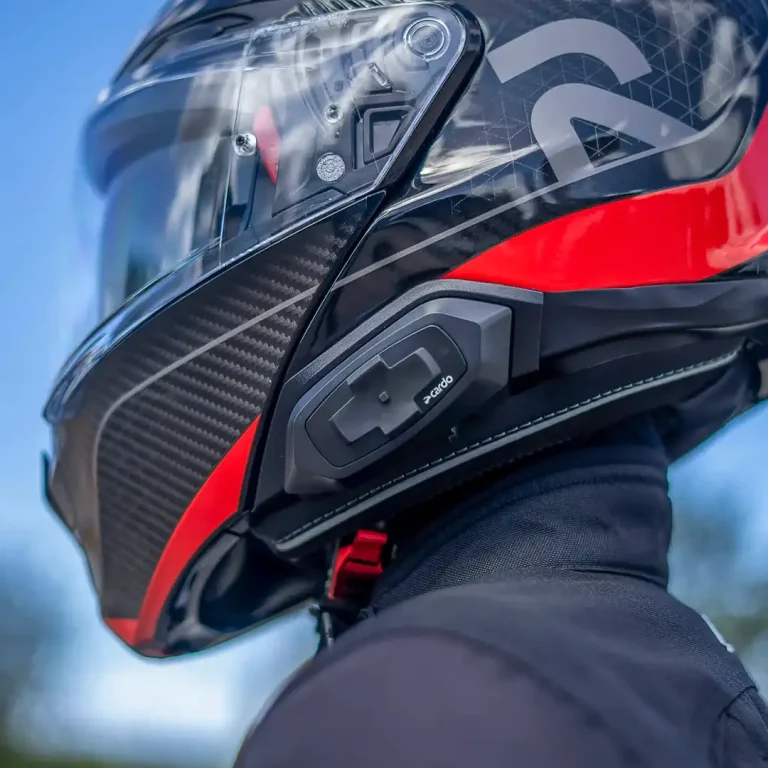 Cardo HJC 4X Integrated Helmet Intercom System First Look