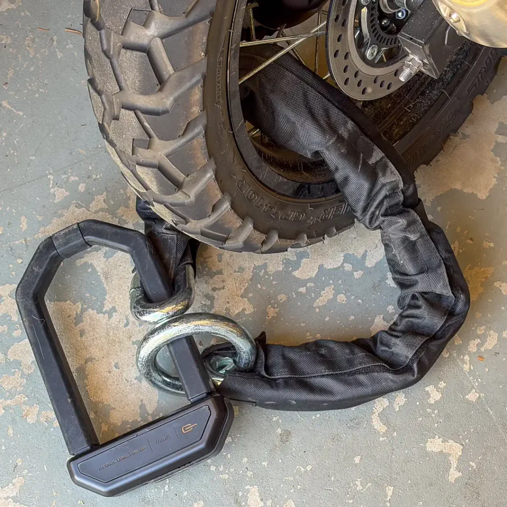 Hiplok DX1000 Lock and Mega Chain Review: Motorcycle Security