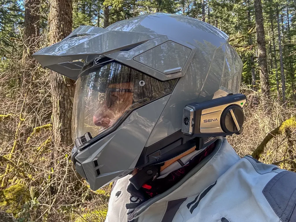 HJC i80 Review: Adventure Helmet
