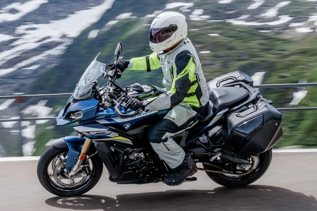 Klim GT1 Expedition First Look: Motorcycle Touring Helmet