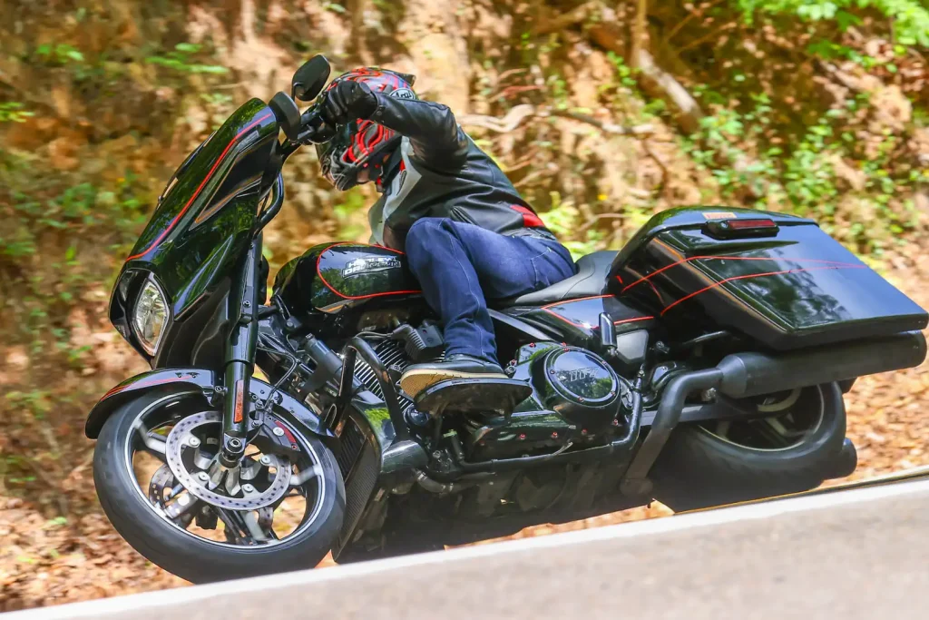 Pirelli Diablo Powercruiser Tires Review: King of the Baggers