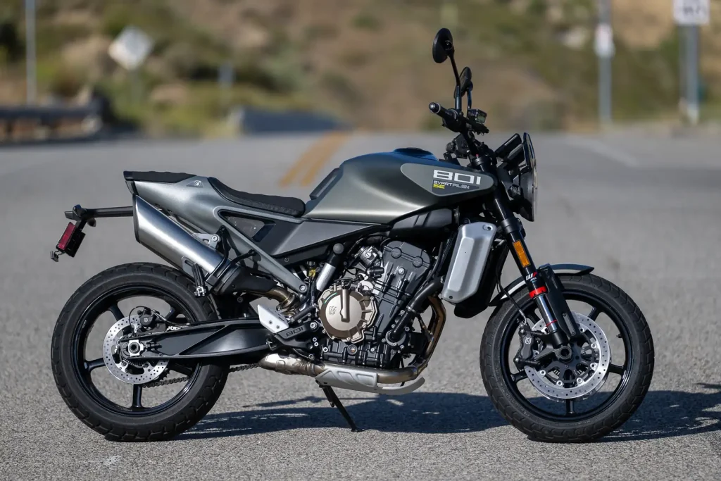 2027 Husqvarna Svartpilen 801 SE Review: Style Edition
