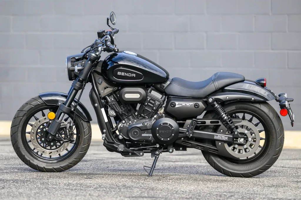 2026 Benda Chinchilla 300 Review: Price