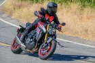2026-suzuki-gsx-s1000-review-naked-upright-sportbike-4