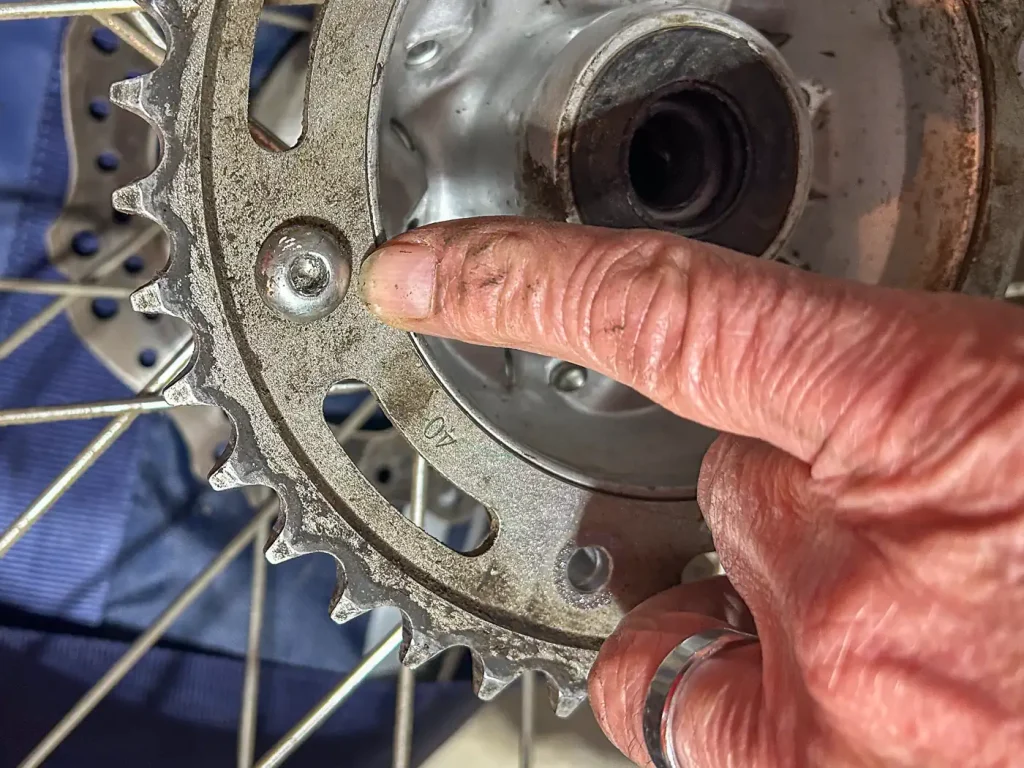 JT Sprockets Steel Rear Sprocket Review: Damaged bolt head