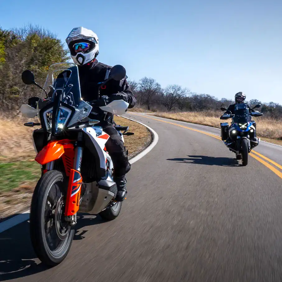 Sena Outlander Helmet First Look: Specifications