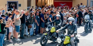 Moto Guzzi Factory and Museum Open in Mandello: 32 Photos
