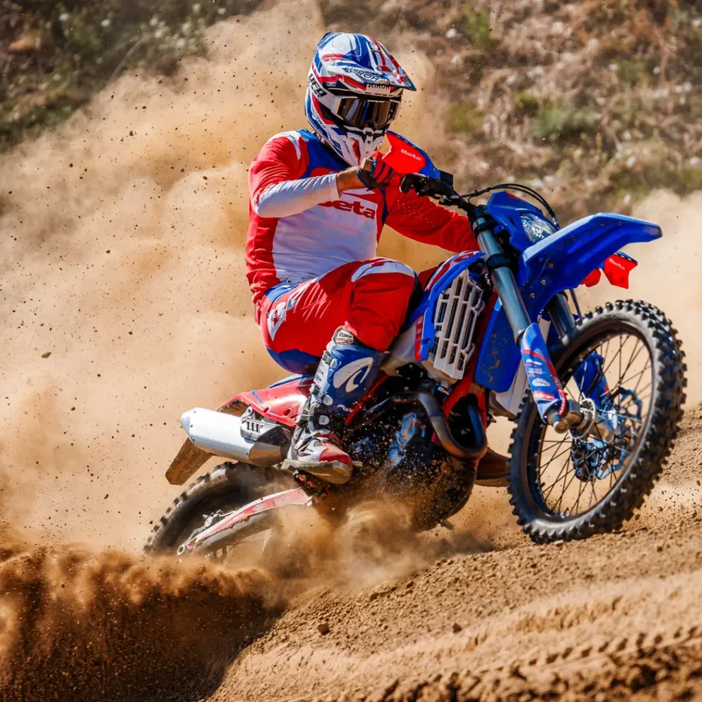 2027 Beta RR Race 4-Strokes First Look: Motorcycle roosting
