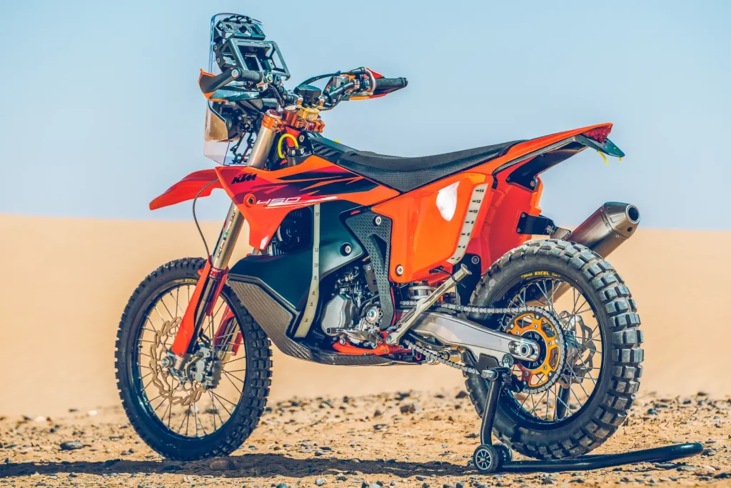2027 KTM Rally Replica rear 3/4 left view