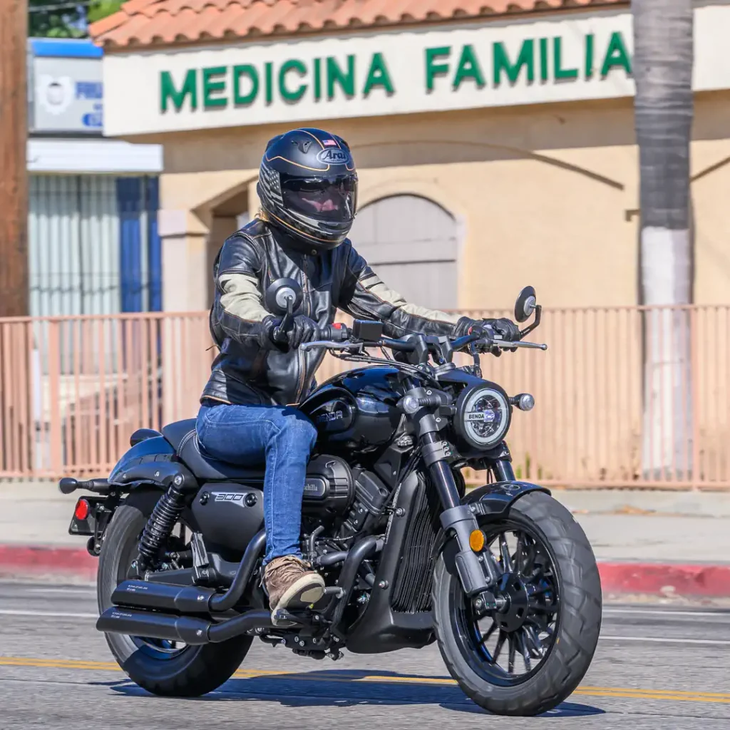 Kelly Callan in Pacoima riding a Benda Chinchilla 300