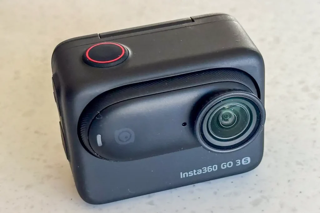 Insta360 Go 3S Review: Front top view