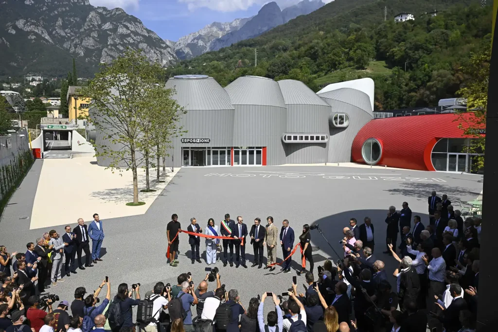 New Moto Guzzi Factory and Museum Buildings