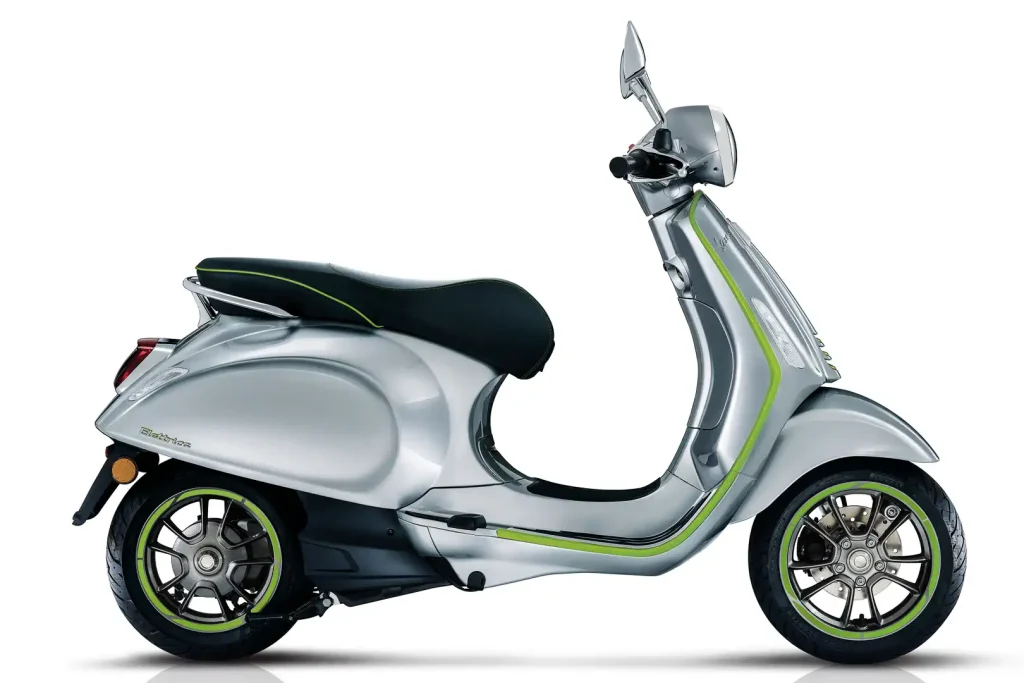 Electric scooter: Vespa History: 2018 Vespa Elettrica