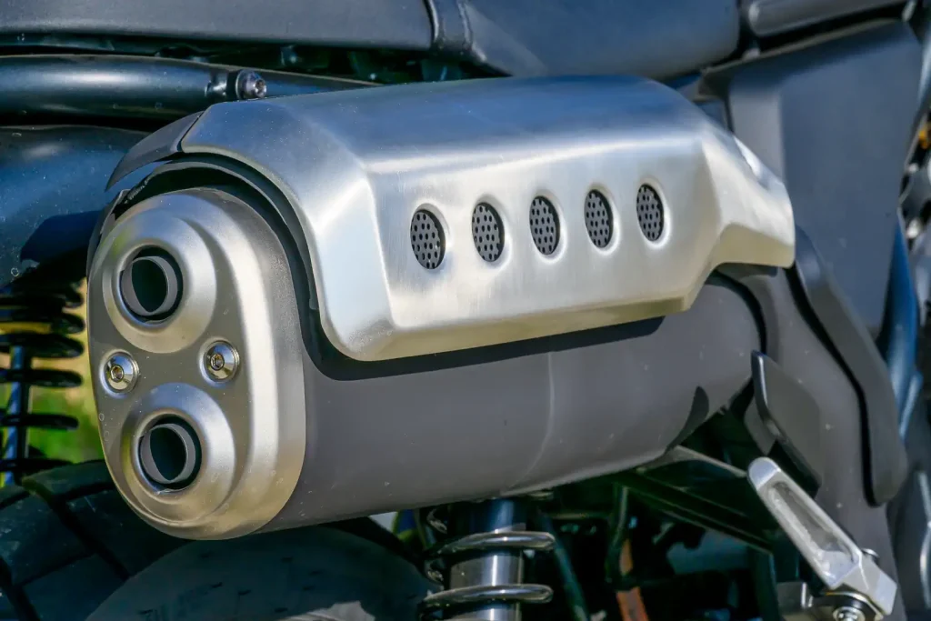 Exhaust of a 2026 Honda SCL500