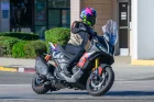 2027 Aprilia SR GT 400 Review: 15 ADV Scooter Fast Facts 2027-aprilia-sr-gt-400-review-adventure-sport-scooter-7
