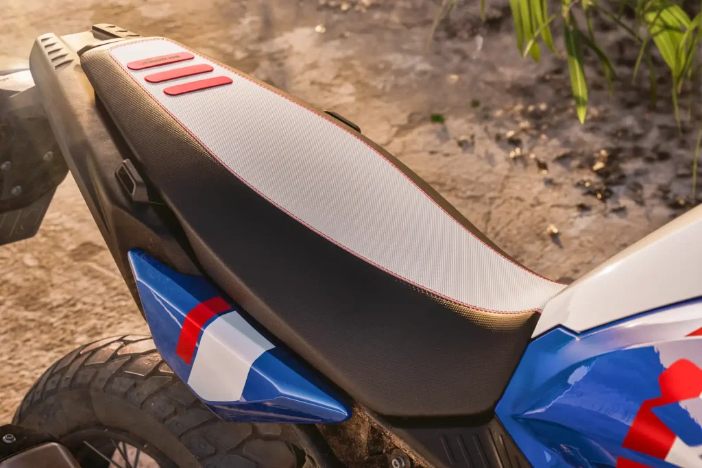 The seat of the new BMW F 450 GS