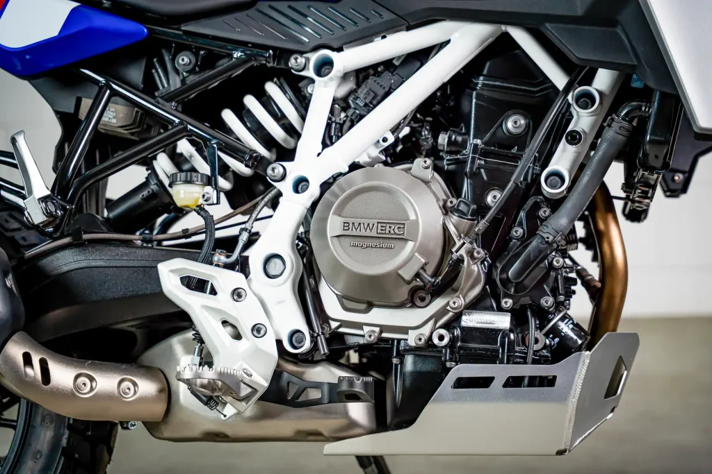 New BMW 450 engine, right side in studio