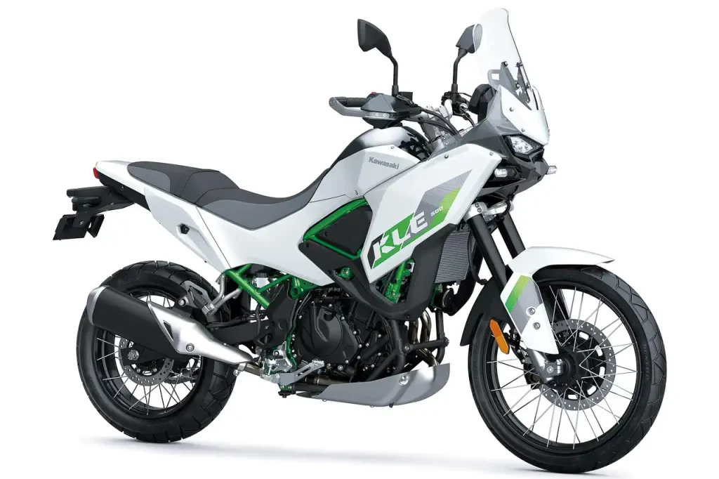 2027 Kawasaki KLE500 SE Smartride in the studio, 3/4 right side front view