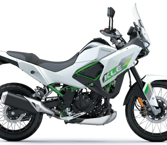 2027 Kawasaki KLE500 SE Smartride First Look: Two Clutches 2027 Kawasaki KLE500 SE Smartride in the studio, right side profile