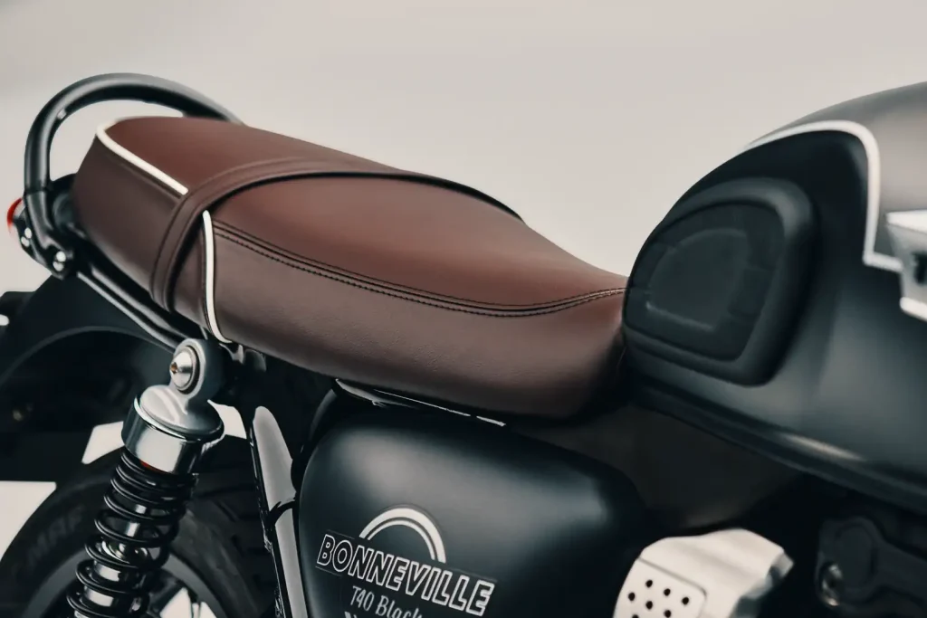 Motorcycle seat