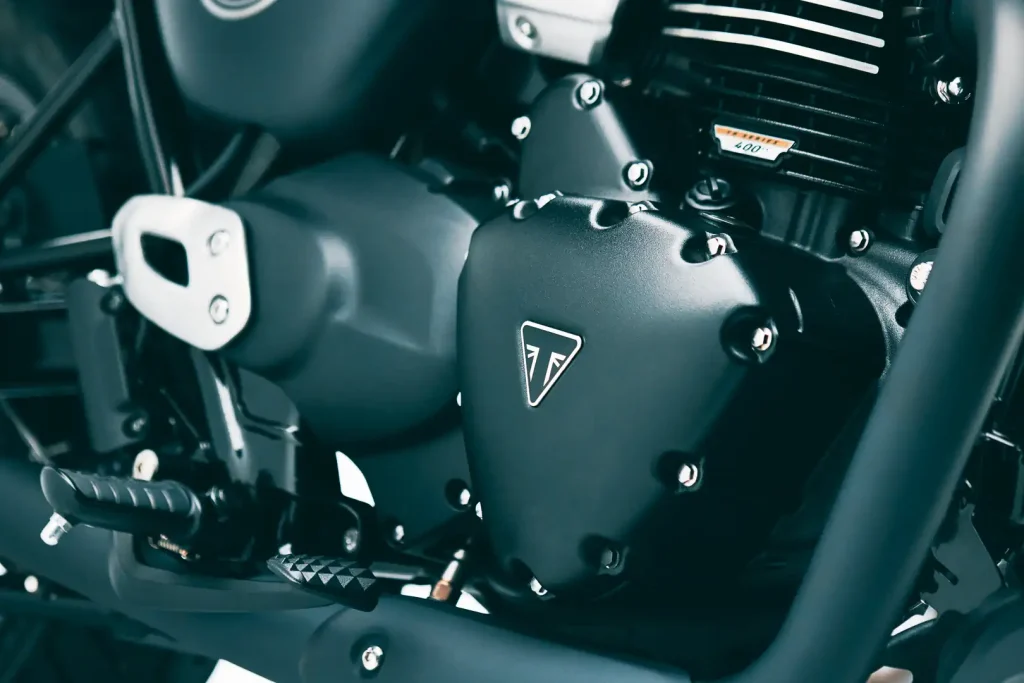 Single-cylinder Triumph motorcycle engine